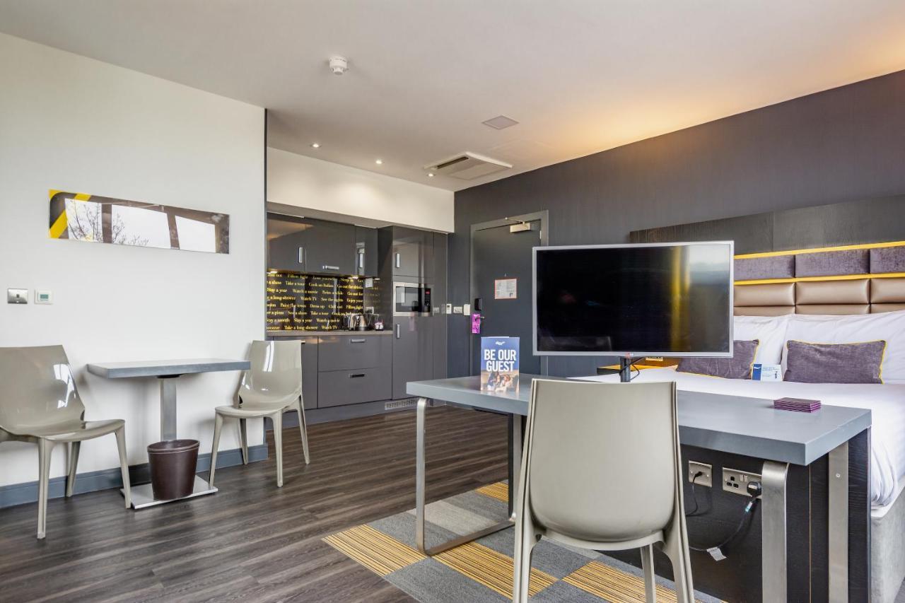 Roomzzz Nottingham City Luaran gambar